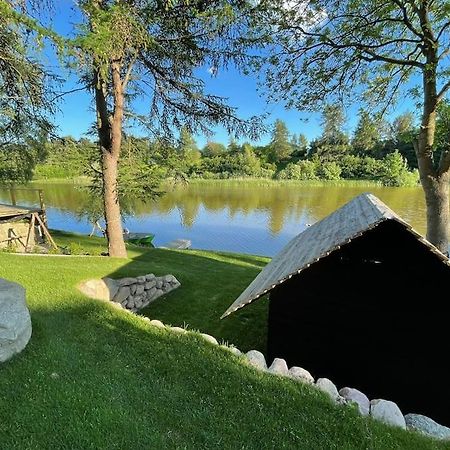 Hyggelig Sommerhus. Med Udsigt, Til Vand Fra Senge Vekso Exterior foto