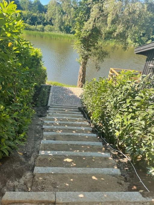 Hyggelig Sommerhus. Med Udsigt, Til Vand Fra Senge Vekso Exterior foto